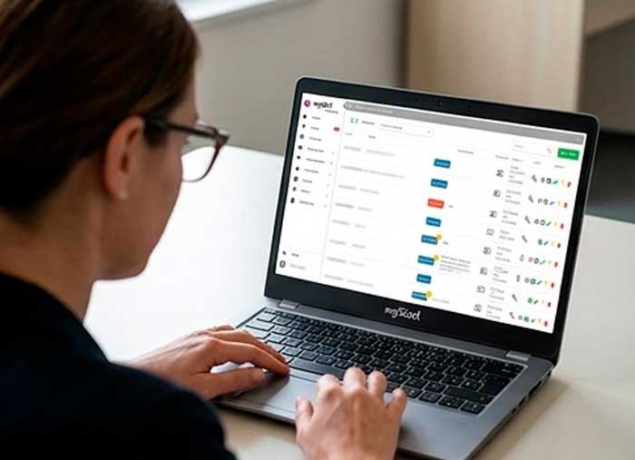 Piattaforma di gestione corsi online