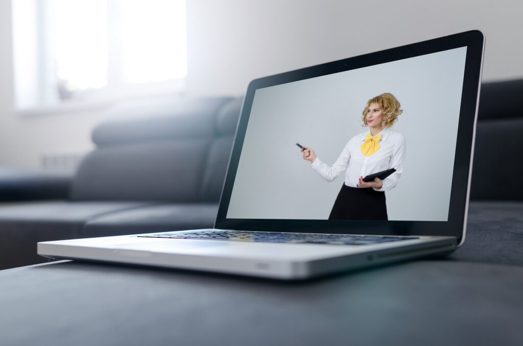 Videocorsi e Formazione Asincrona - MysCool